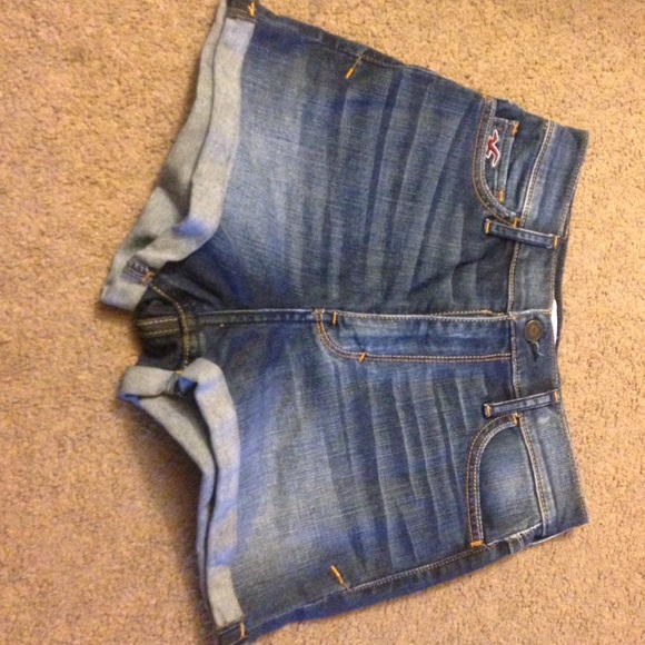 High waisted jean shorts with cuffs