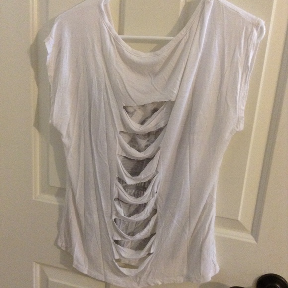 White and Black Flowy T shirt with Cut out in back - Picture 2 of 3