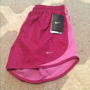 Fuschia Norts/Nike Dri-Fit Tempo Running Shorts