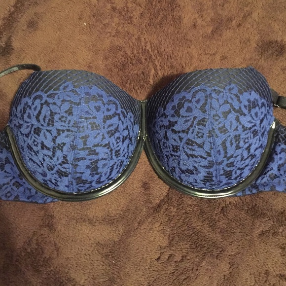 Victoria secret bra