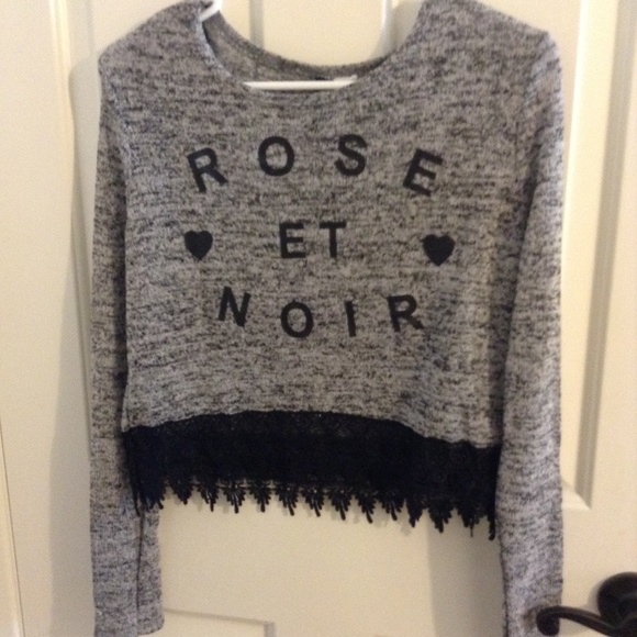 Heather Gray & Black Long Sleeve Top w/ Lace Trim - Picture 1 of 4