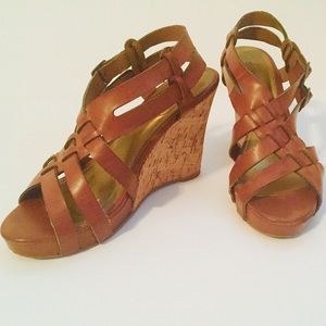 Cork wedges with buckles