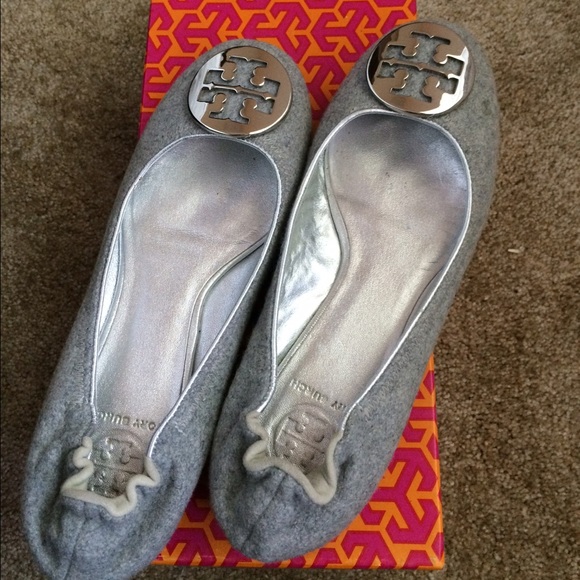 Tory Burch flat