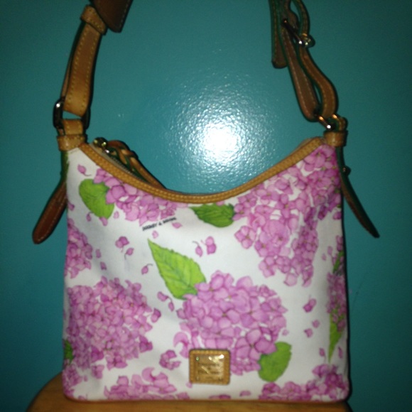 Dooney & Bourke purse