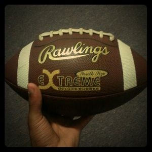 Rawlings Extreme Deluxe Rubber Youth Size Football