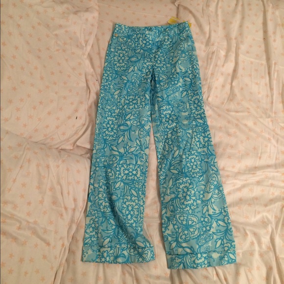 LILLY PULITZER blue patterned pants!!!
