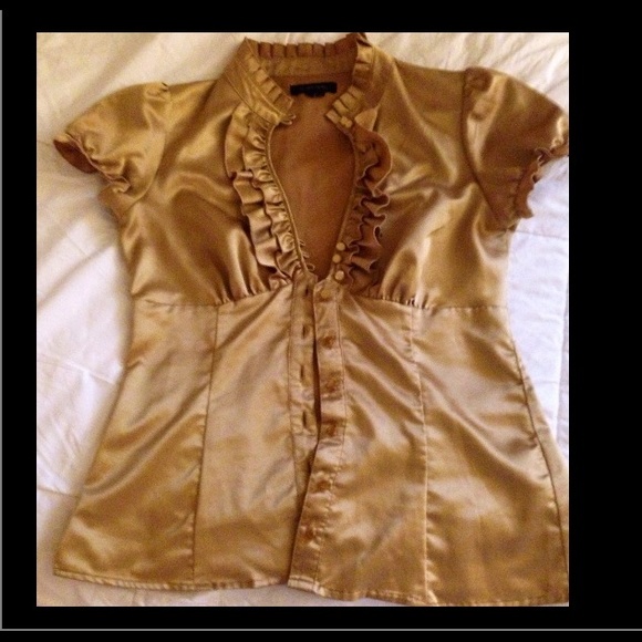 Women's medium shirt. Gold toned blouse. - Picture 1 of 4