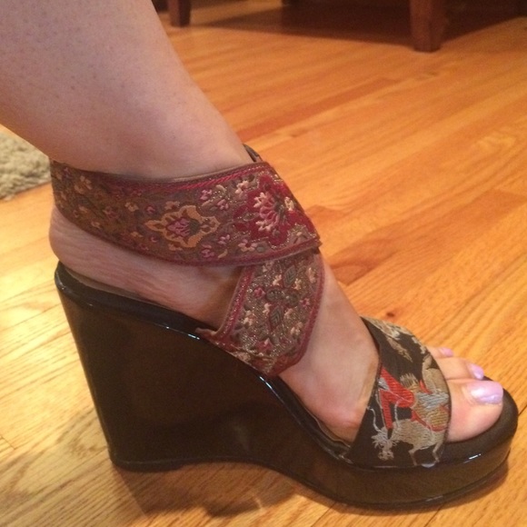 Dolce & Gabbana Wedges - Picture 2 of 4