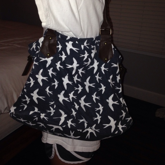 Funky graphic tote!