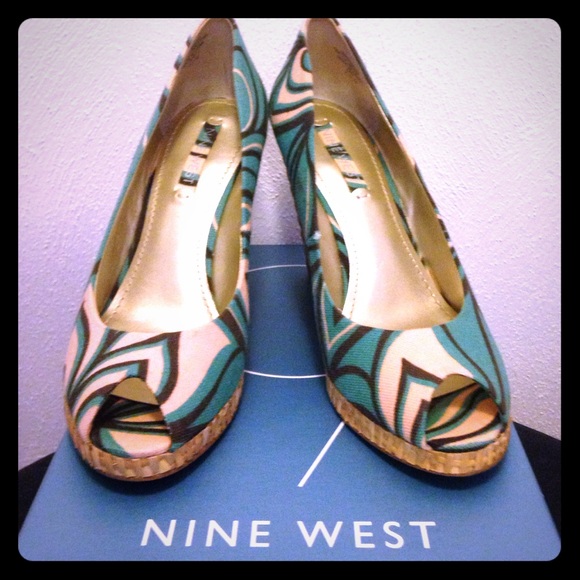 Nine West floral wedge peep toe heels
