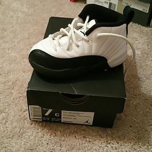 Jordan 12 Retro