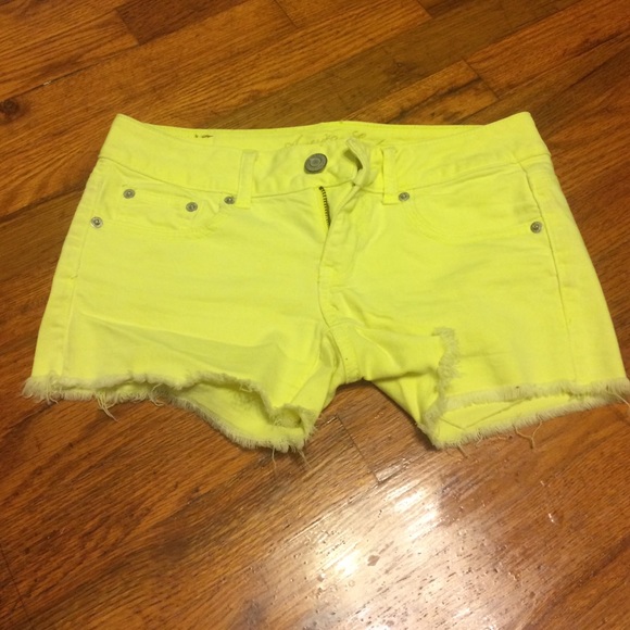 American Eagle Yellow Shorts