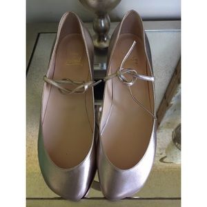 ✨ Louboutin Shoes 24 hr sale! Ladies price is firm