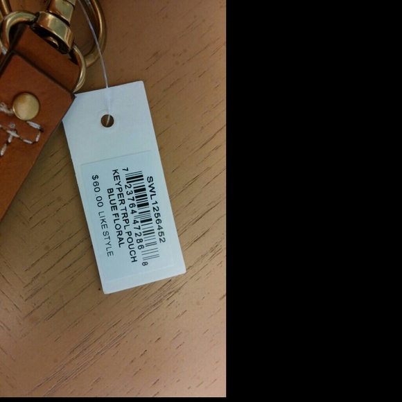 ✨🌟 SOLD 🌟✨FOSSIL KEYPER COSMETIC BAGS (Set of 3) - Picture 4 of 4