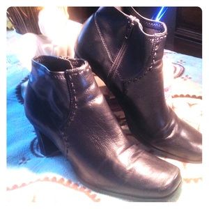 🌾Liz ankle boots🌾