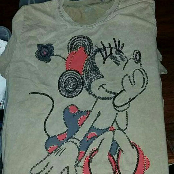 Disney  Tops - Minnie mouse shirt