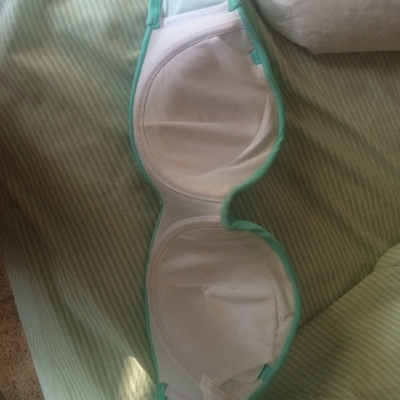 VS bandeau bikini top - Picture 2 of 4