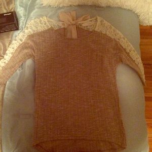 3/4 long sleeve lace shirt