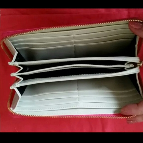 Kate Spade striped wallet - Picture 2 of 4