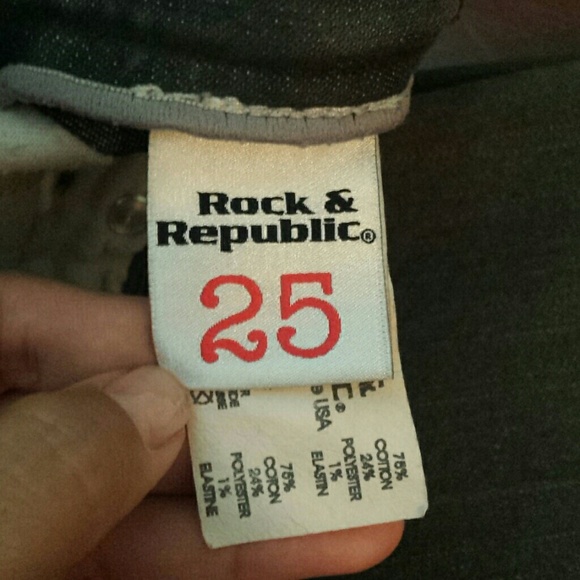 Rock & Republic soft straight leg jeans - Picture 3 of 3