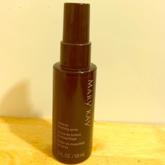 Mary Kay makeup finishing spray