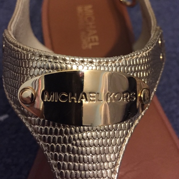 Michael kors sandals - Picture 3 of 3