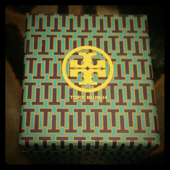 Tory Burch Note Card Set! - Picture 1 of 3