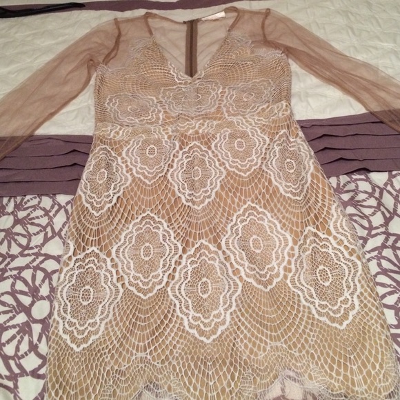 Nude Luxxel sheer/lace dress!!
