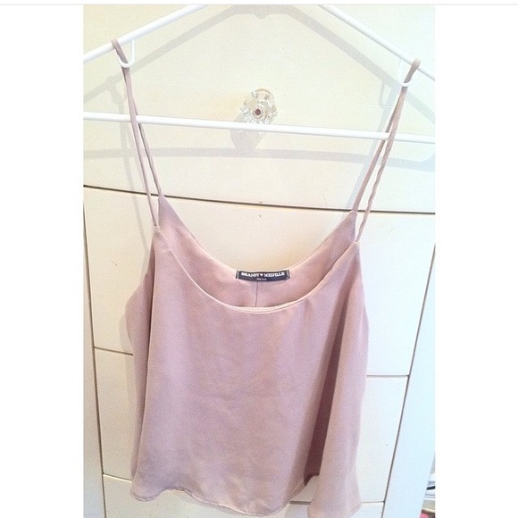 Brandy Melville Tops - BRANDY MELVILLE TOP