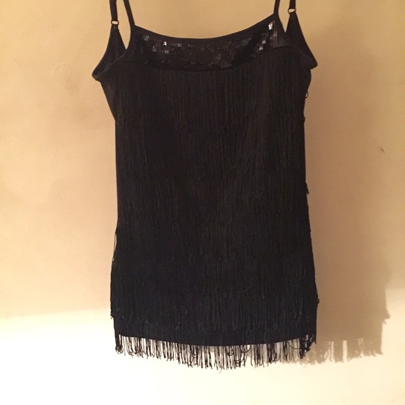 🎉🎉FRINGE OPEN BACK TOP