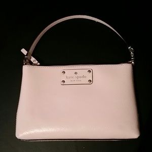 Mini Kate spade wristlet only used once