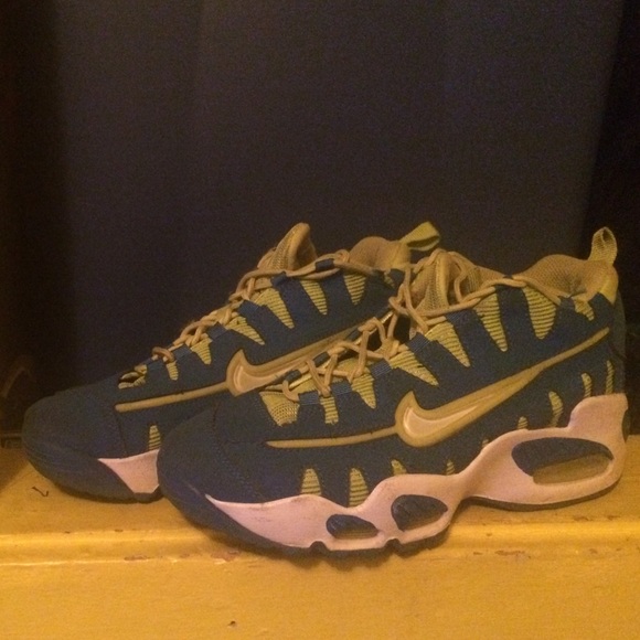 Nike Nomo's