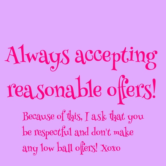Xoxo 💗 make me an offer!!!