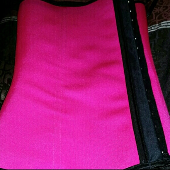 High quality Latex XL waist trainer 3 rows of hook