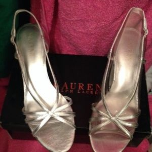 Ralph Lauren Lauren Tyra 2inch heels