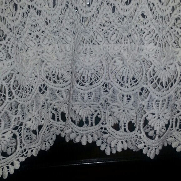 Top - Picture 2 of 4