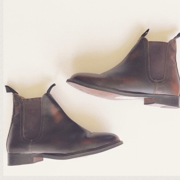 Chelsea Boots