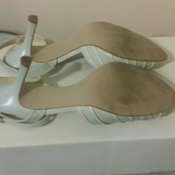 Slingbacks - Picture 2 of 3