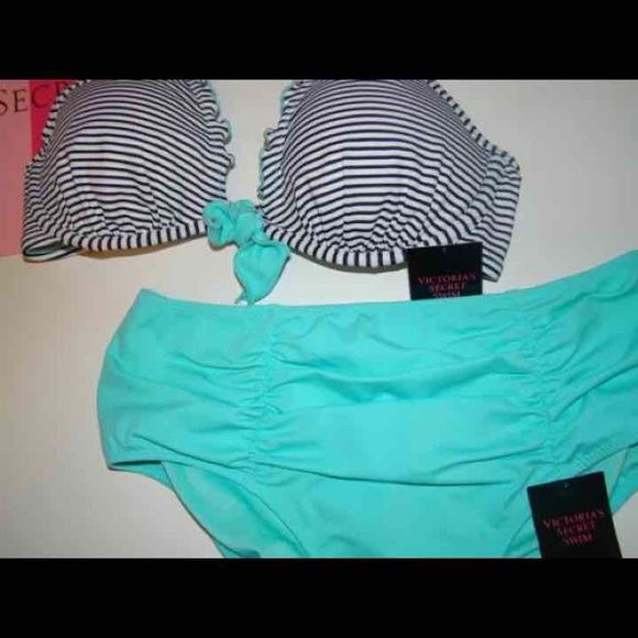 🚫SOLD🚫NEW VS SWIMSUIT TOP AND BOTTOM - Picture 2 of 3