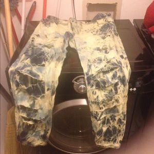 Levi's ripped and bleach jeans