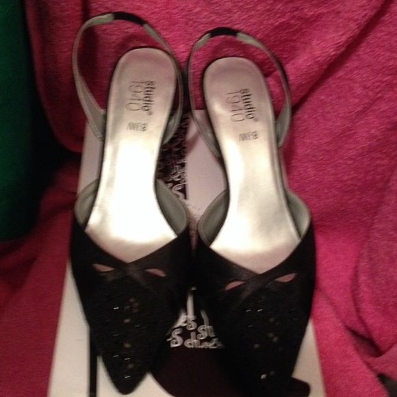 Studio 1940 Black Beaded Sling Back Heel