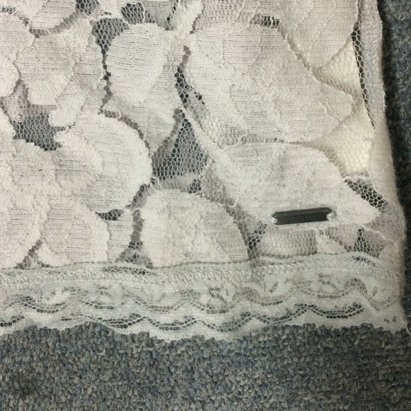 Abercrombie and Fitch lace top - Picture 3 of 4