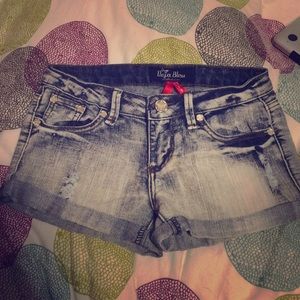 Really cute shorts that are perfect for summer