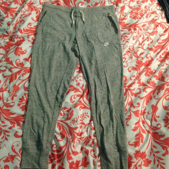 Nike joggers