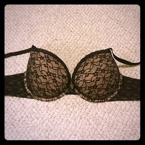 Black and nude lace bra