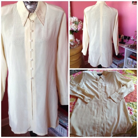VINTAGE FRANCESS & RITA IVORY  SILK TOP NWOT 6