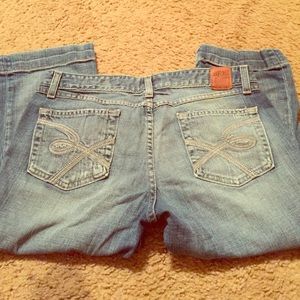 SOLD!!!! BKE capri pants