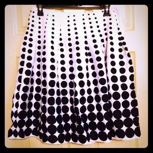 PINUP ROCKABILLY BLACK & WHITE DOT SWING SKIRT NWT