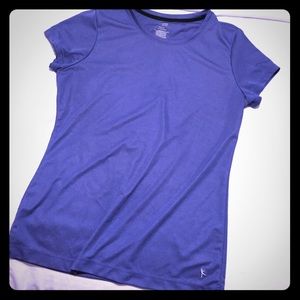 Large 12-14 danskin purple top tee shirt.