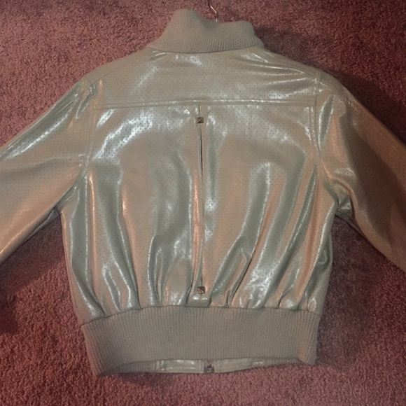 Jacket - Picture 2 of 2